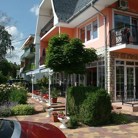 Barbara Vendégház Balatonfured Bagian luar foto